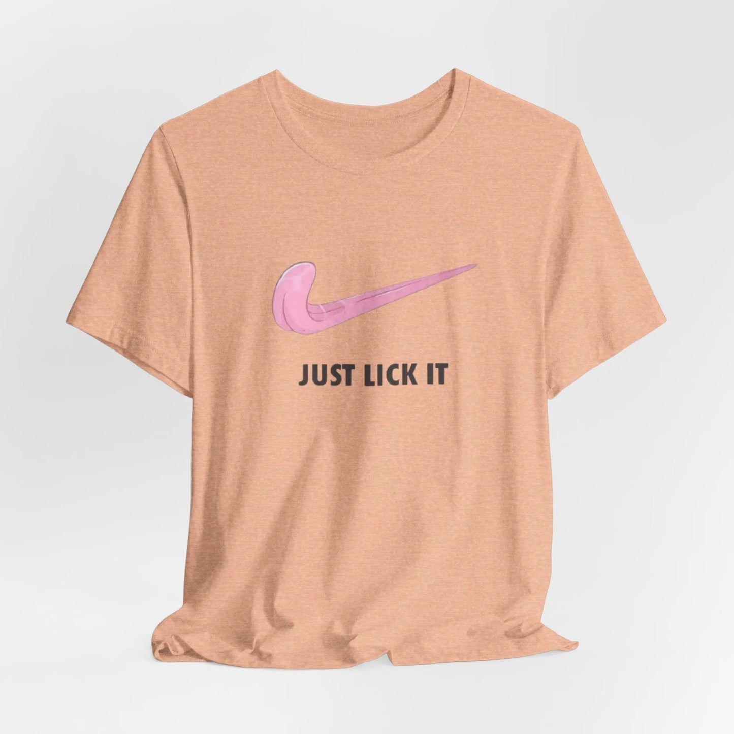 Just Lick It T-Shirt | Freches Unisex Shirt mit pinkem Design - ElmunoT-Shirt