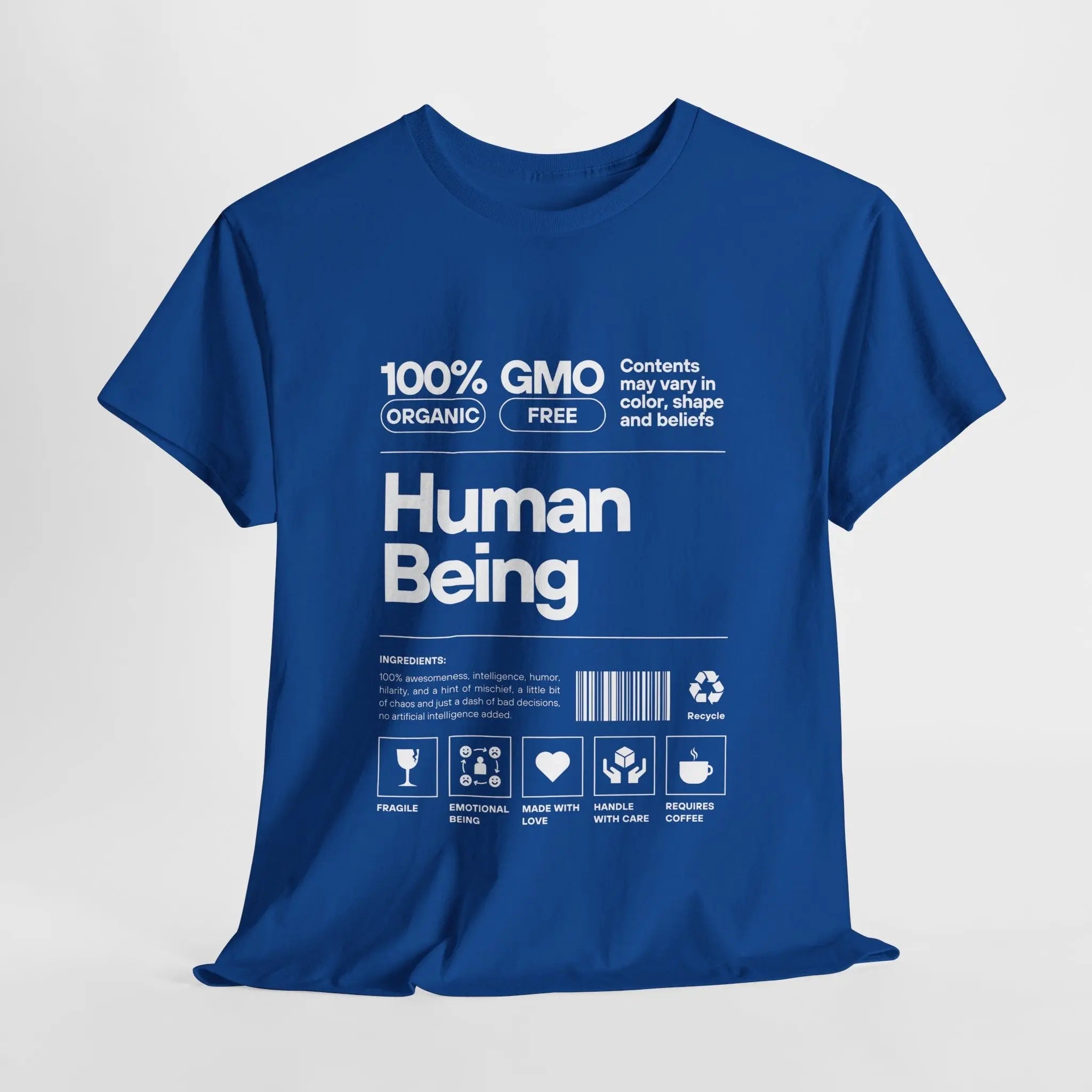 Blaues T-Shirt Vorderseite – Design mit "Human Being" Aufdruck in Weiß.