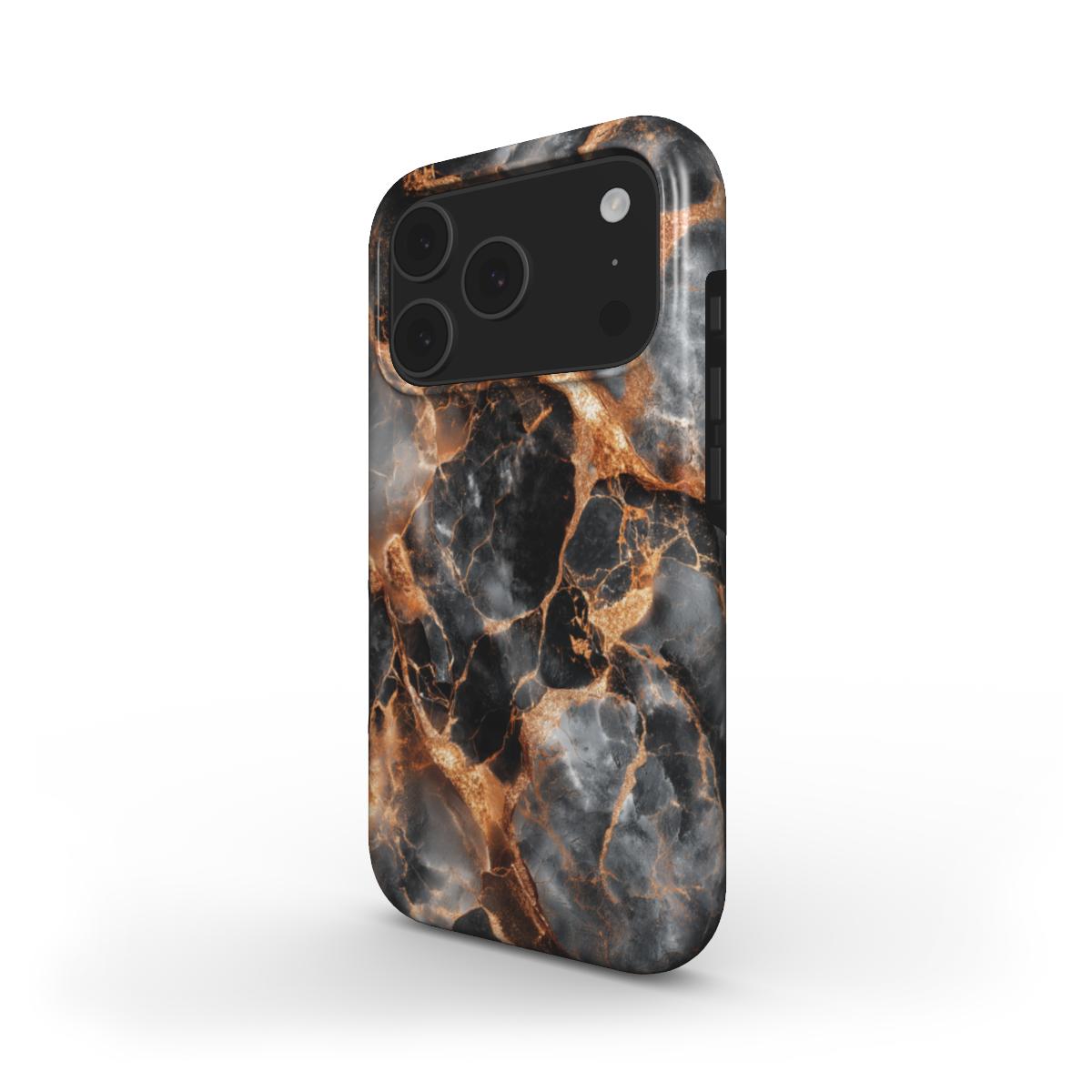 Obsidian Flame MagSafe Handyhülle – dunkel-schwarzes Marmormuster mit orangefarbenen Feueradern – iPhone Seitenansicht