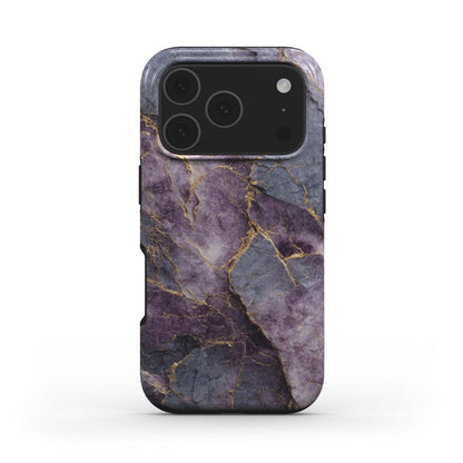 Violet Veins MagSafe Handyhülle – Rückseite im Violet Veins Marmordesign – iPhone Rückansicht