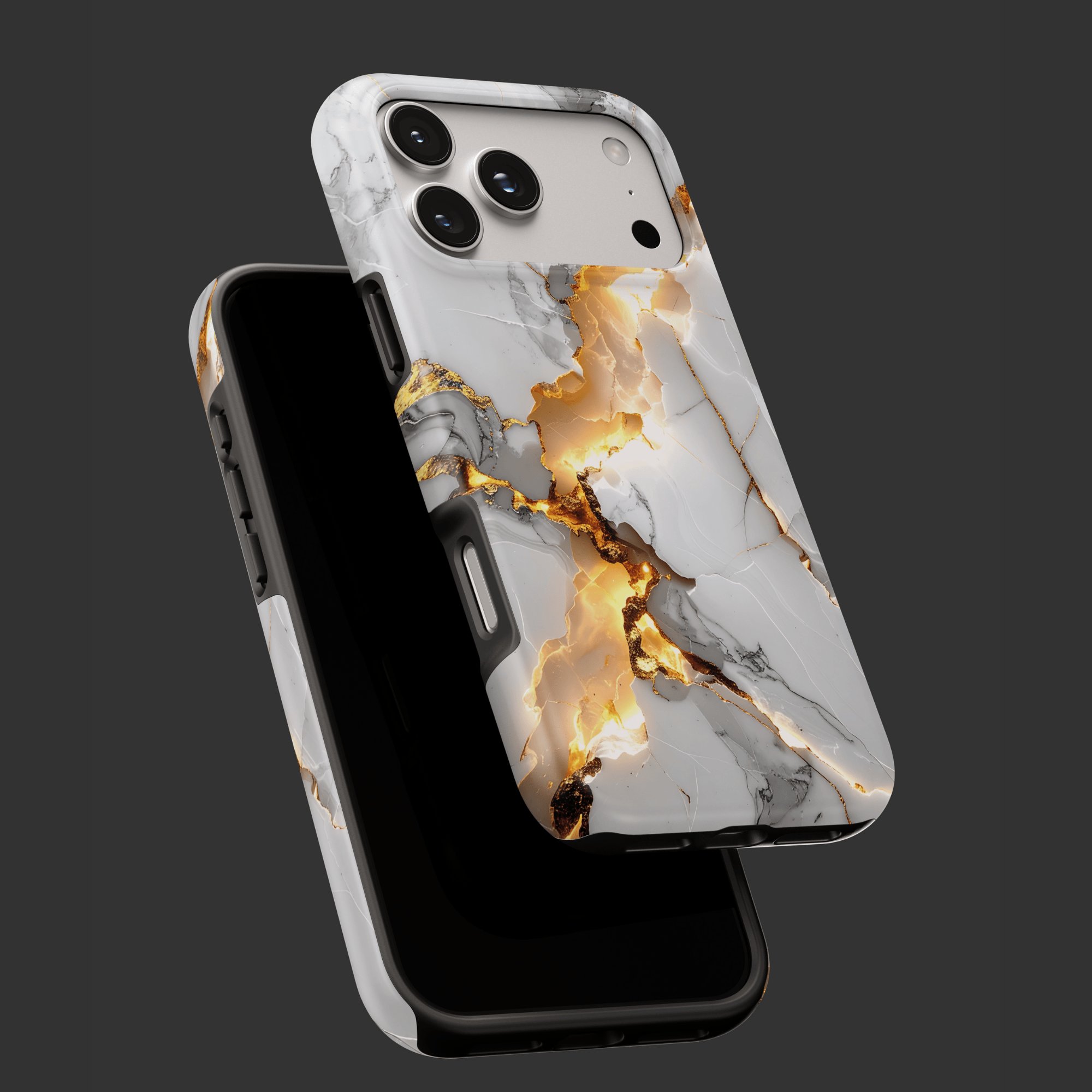 golden-fracture-handyhuelle-iphone-modell – Stoßfeste Handyhülle im Marmor-Look auf iPhone mit Dual-Layer-Schutz.