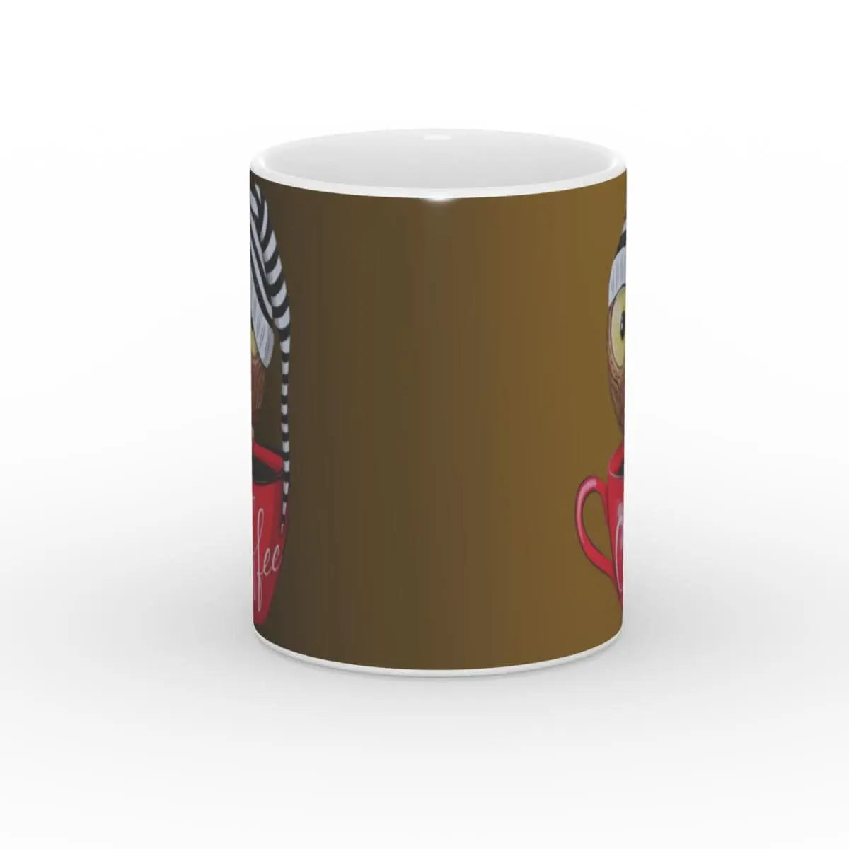 Ansicht der Eulen-Kaffeetasse von vorne, zeigt die gemütliche Eule in einer großen roten Tasse.