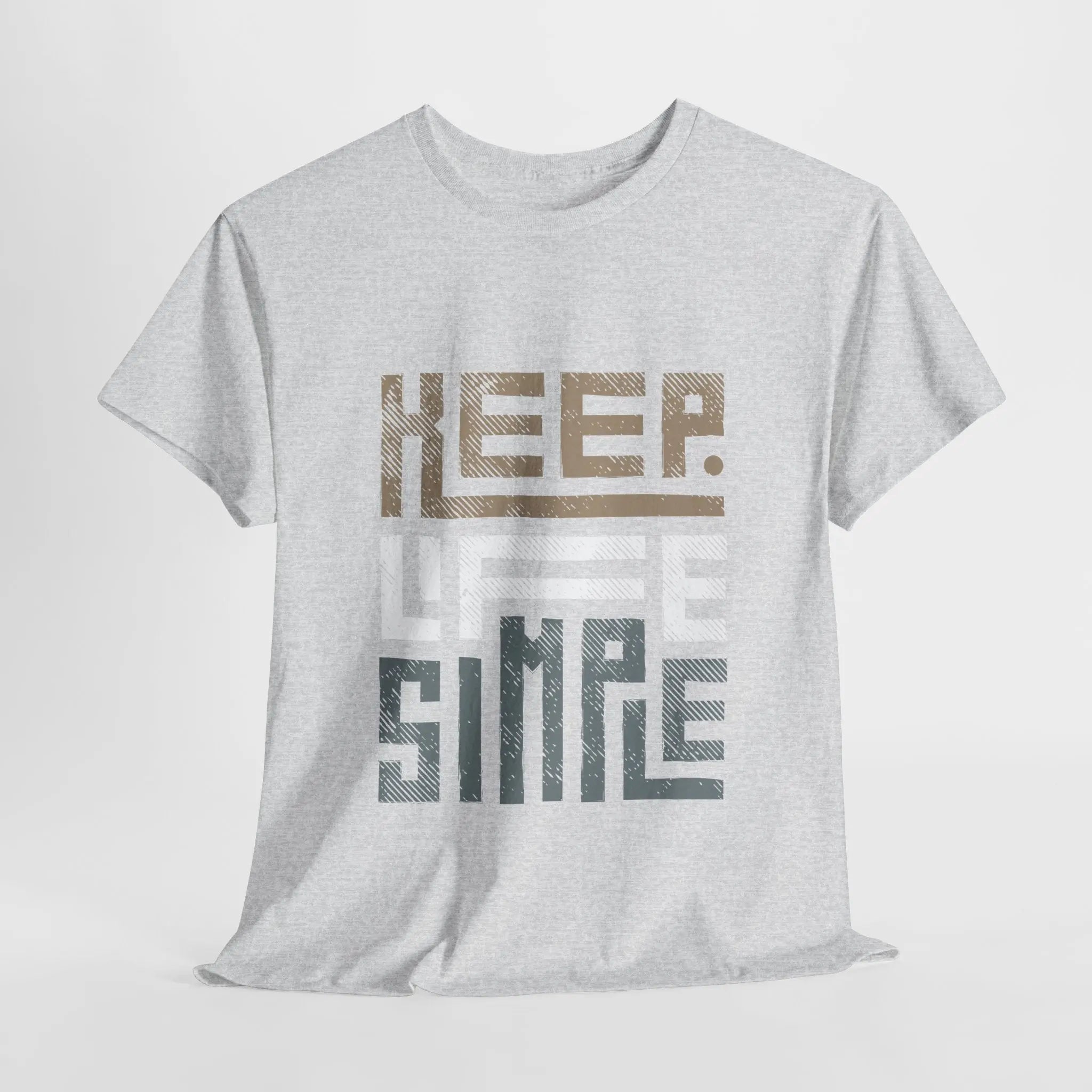 Hellgraues "Keep Life Simple" T-Shirt flach ausgelegt mit stilisiertem Schriftzug.