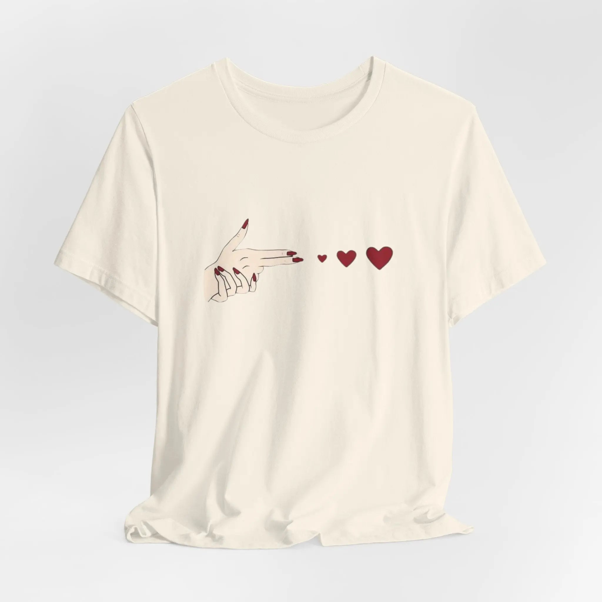 Love Shot T-Shirt | Verspieltes Herz - Motiv im Unisex Design – Hand mit Herz - Emoji - ElmunoT-Shirt
