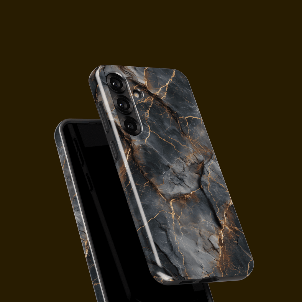 Detailansicht der Marmorstruktur mit goldenen Adern – „Obsidian Veins“