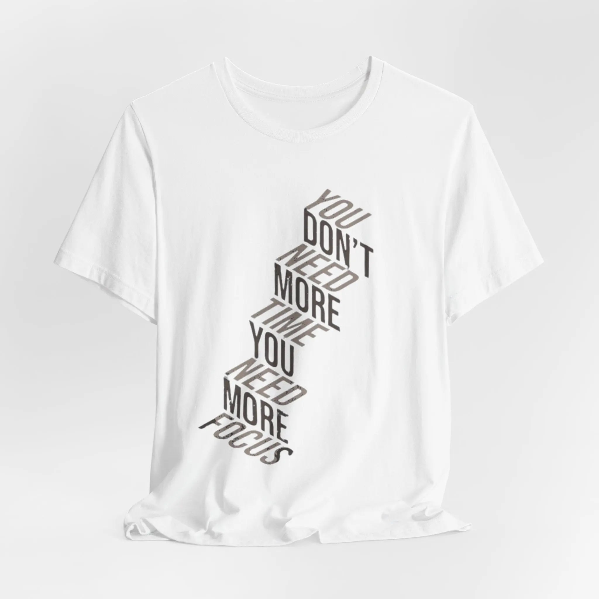 Motivationsshirt Herren & Damen – „You Need More Focus“ – Heather Ice Blue | Bella+Canvas 3001 Unisex Shirt - ElmunoT-Shirt