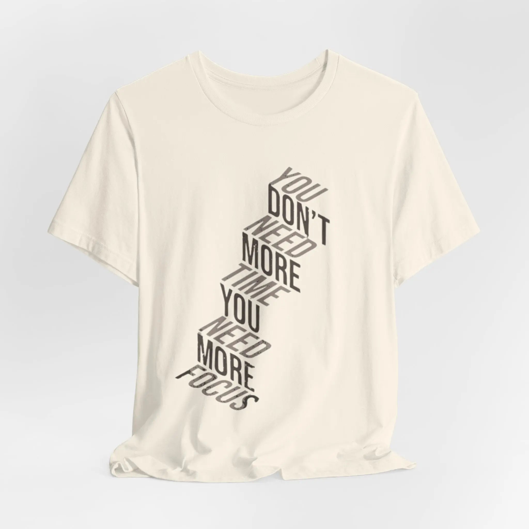 Motivationsshirt Herren & Damen – „You Need More Focus“ – Heather Ice Blue | Bella+Canvas 3001 Unisex Shirt - ElmunoT-Shirt